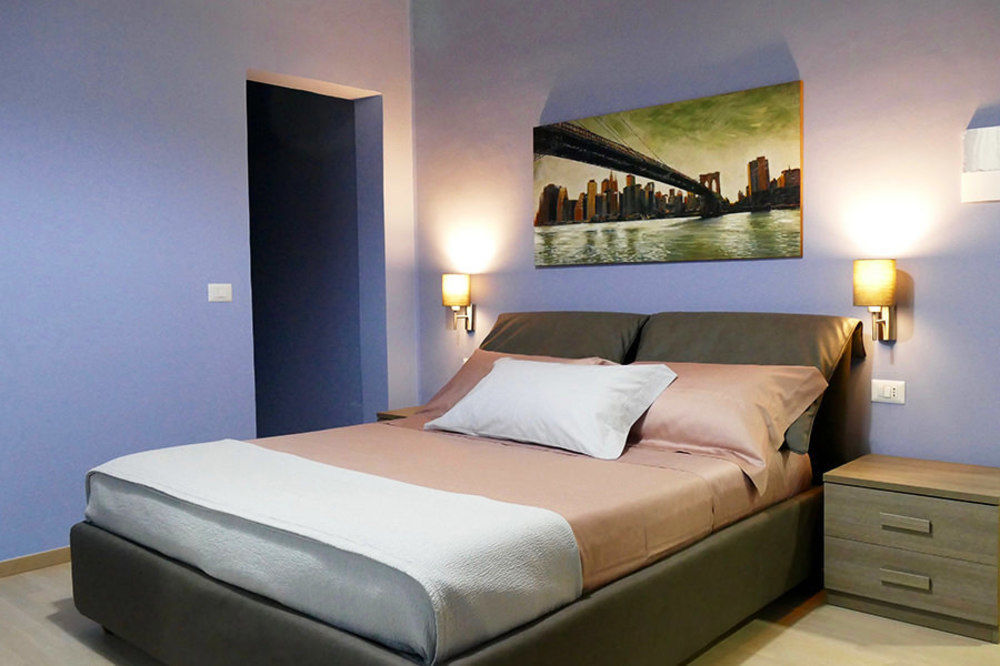 Cairoli Exclusive Rooms & Suite ブリンディジ エクステリア 写真
